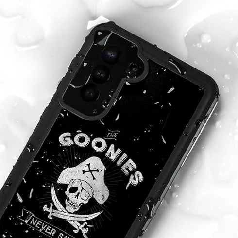 Warner Bros The Goonies (1985) Never Say Die Galaxy S24 Plus Waterproof Case
